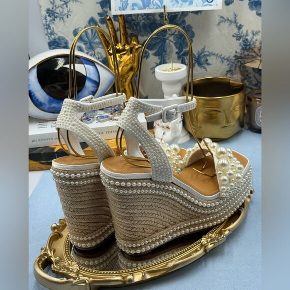 🆕 GIANNI BINI 🧿 NWOB Savanna Pearl Ornamented Platform Wedge Sandals, Sz 6.5 - Picture 12 of 16